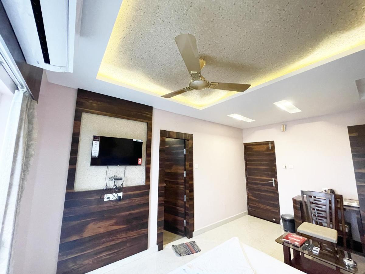 Rohan Rohini 3*